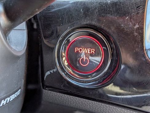 Certified 2025 Honda Civic Sport image 26