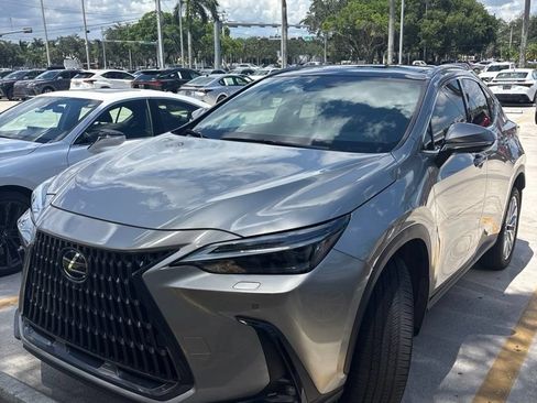 Used 2023 Lexus NX 350 AWD w/ Vision Package image 5