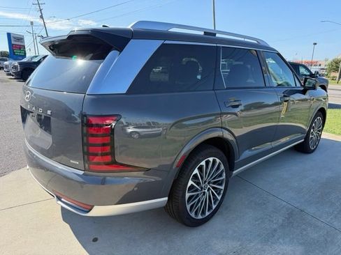 Used 2026 Hyundai Palisade Calligraphy AWD/4WD image 10