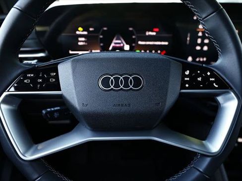 Certified 2025 Audi Q5 Premium Plus w/ Premium Plus AWD/4WD image 30