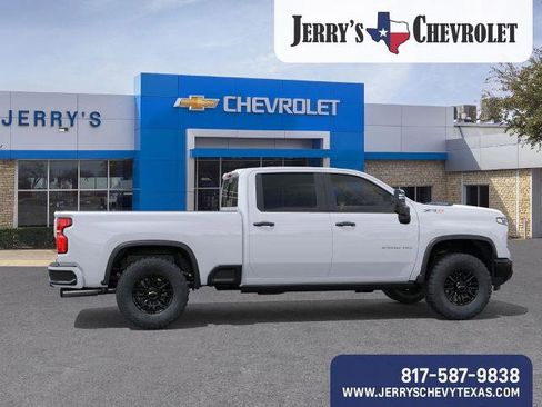 New 2026 Chevrolet Silverado 2500 ZR2 image 6