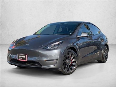 Used 2022 Tesla Model Y Performance image 1