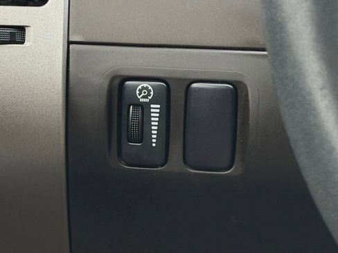 Used 2005 Toyota Prius image 18