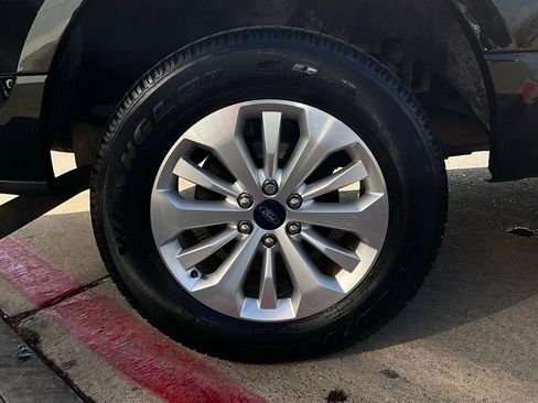 Used 2016 Ford F150 XL w/ Equipment Group 101A Mid image 9