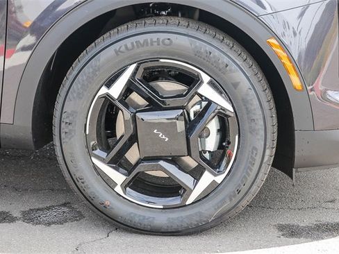 New 2026 Kia Sportage EX image 12