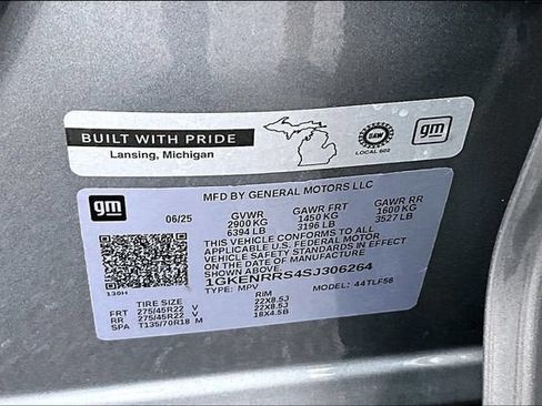 Used 2025 GMC Acadia Denali w/ Super Cruise Package AWD/4WD image 3