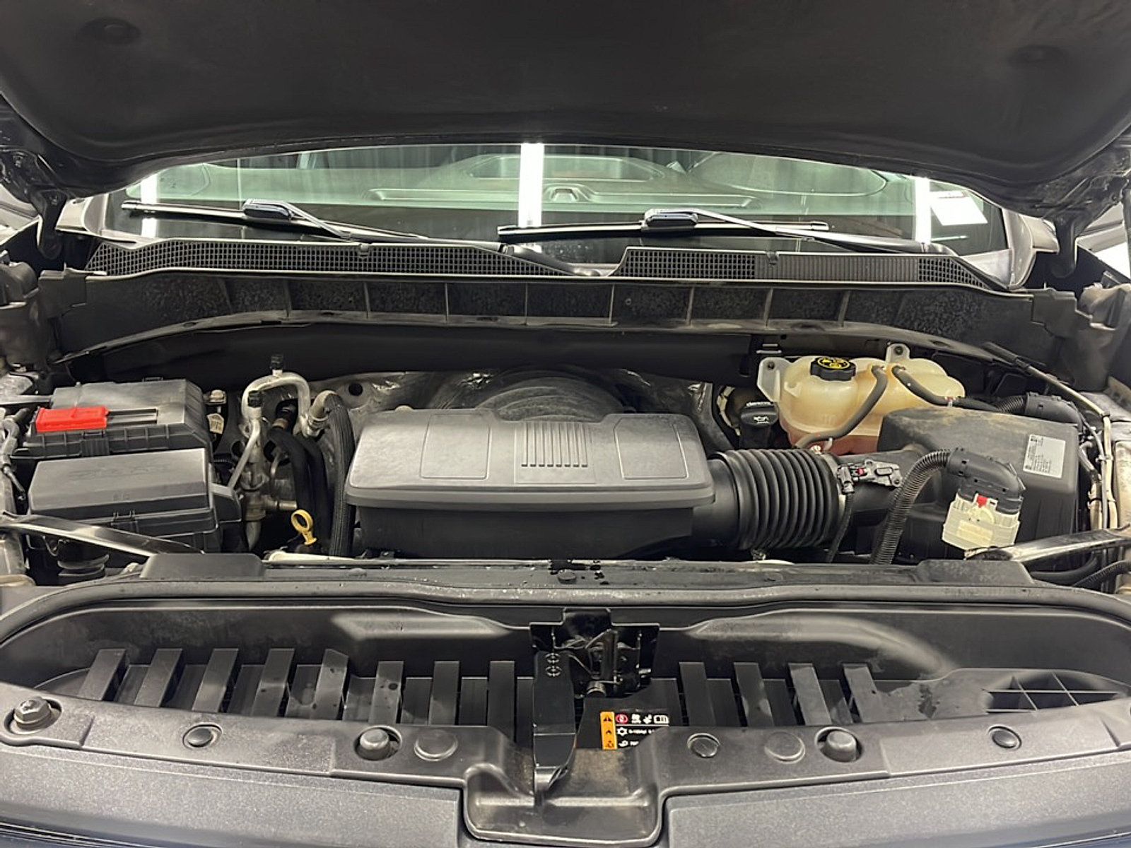 Used 2019 Chevrolet Silverado 1500 LTZ w/ LTZ Plus Package AWD/4WD image 25