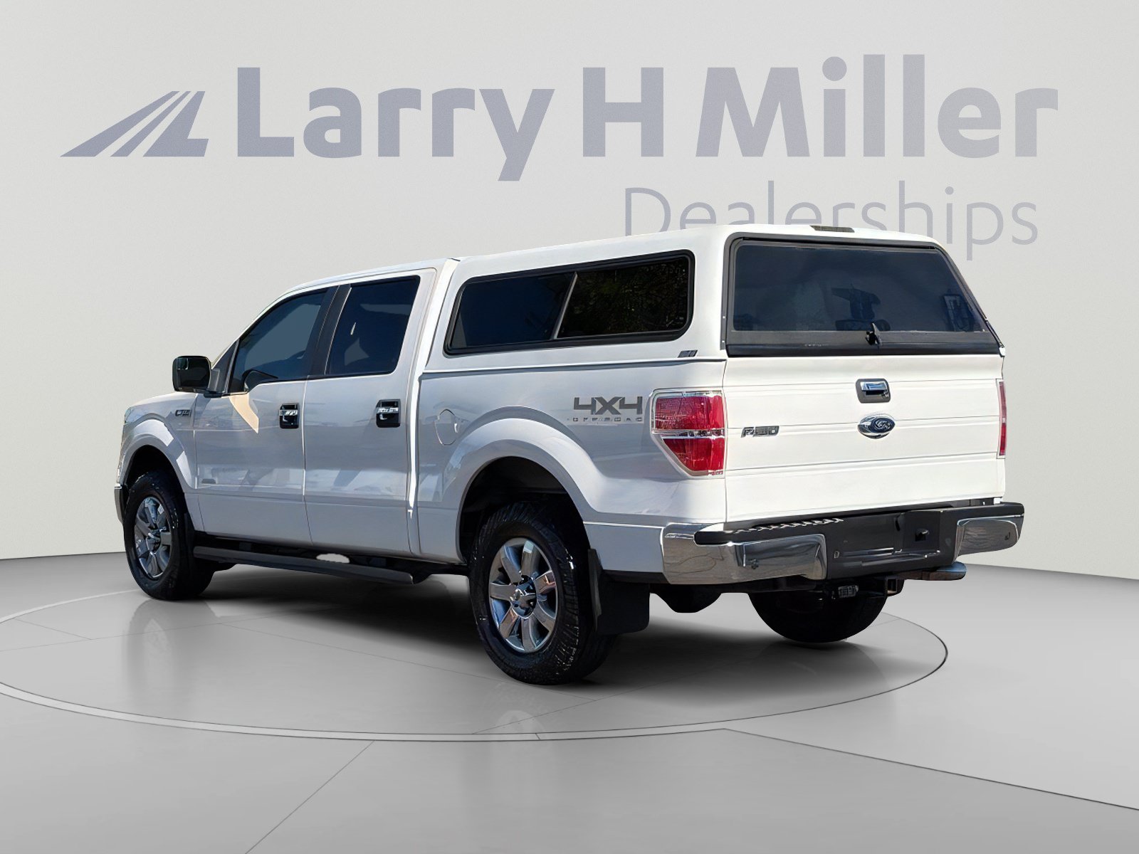 Used 2014 Ford F150 XLT w/ Equipment Group 302A Luxury AWD/4WD image 3