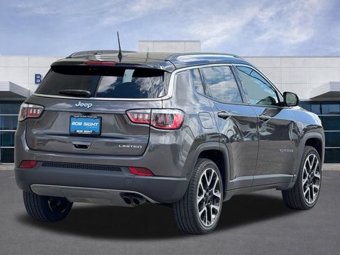 Used 2018 Jeep Compass Limited w/ Navigation Group FWD image 32