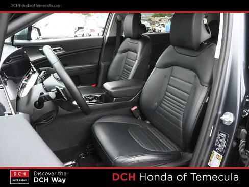 Used 2023 Kia Sportage SX Prestige image 18