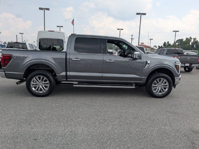 Used 2024 Ford F150 Lariat w/ Equipment Group 502A High AWD/4WD image 3
