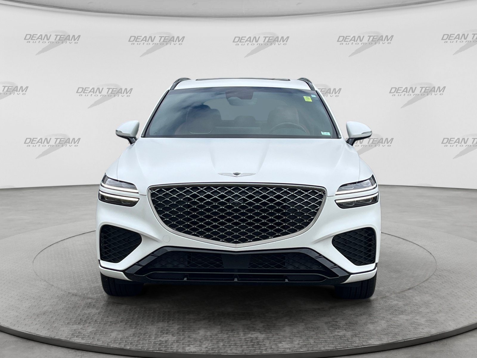 Used 2023 Genesis GV70 3.5T Sport w/ Sport Advanced Package AWD/4WD image 2