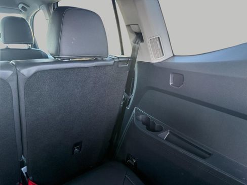 Used 2023 Volkswagen Atlas SE image 31