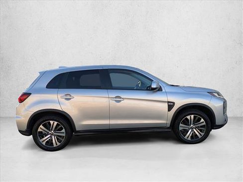 Used 2020 Mitsubishi Outlander Sport ES image 4