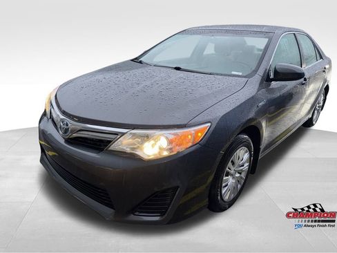 Used 2013 Toyota Camry Hybrid image 25