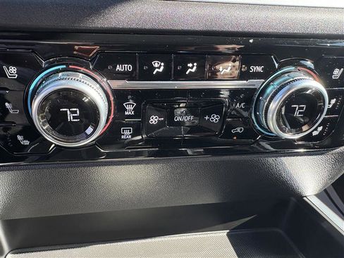 Used 2022 GMC Sierra 1500 SLT w/ SLT Premium Plus Package image 24