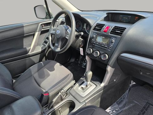 Used 2015 Subaru Forester 2.5i Premium AWD/4WD image 27