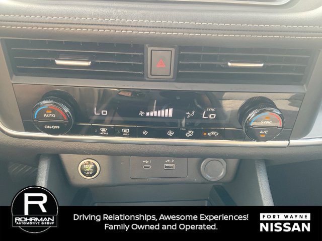 Certified 2023 Nissan Rogue SV AWD/4WD image 17