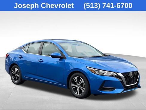 Used 2023 Nissan Sentra SV image 3