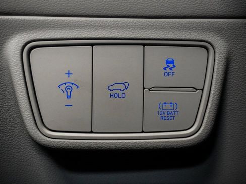 Used 2022 Hyundai Tucson Limited image 22