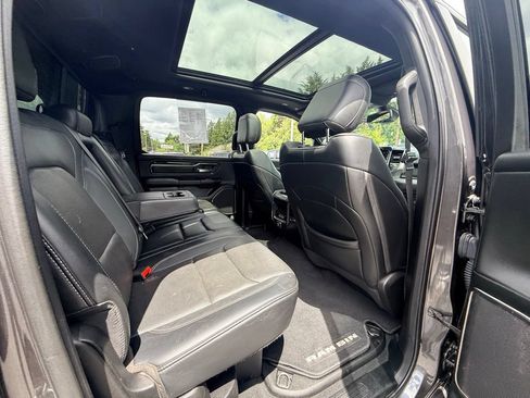 Used 2019 RAM 1500 Sport w/ Leather & Sound Group AWD/4WD image 36