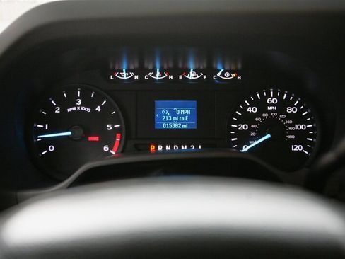 Used 2022 Ford E-450 and Econoline 450 Super Duty w/ Motorhome Prep Package image 24