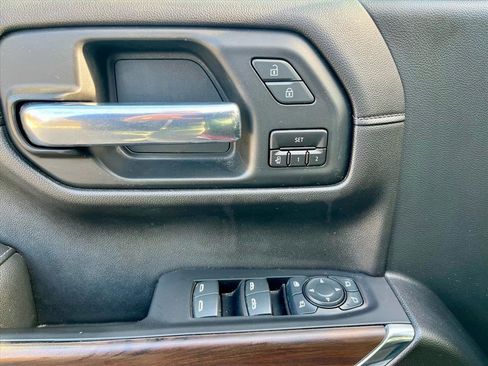 Used 2020 GMC Sierra 1500 SLT w/ SLT Premium Plus Package image 22