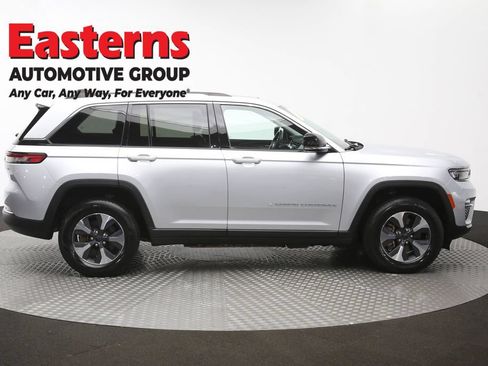 Used 2022 Jeep Grand Cherokee Limited 4xe AWD/4WD image 4
