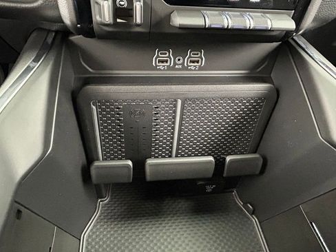 New 2026 RAM 1500 Laramie w/ Night Edition image 20