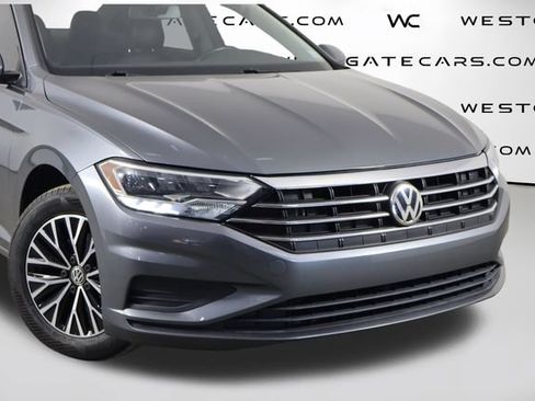Used 2019 Volkswagen Jetta SE FWD image 48