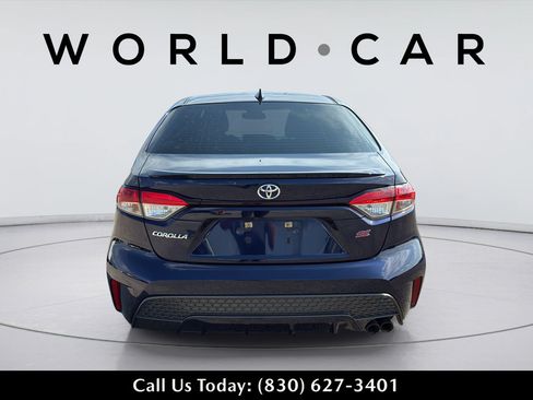 Used 2021 Toyota Corolla SE FWD image 7