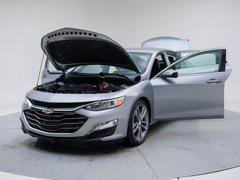 Used 2024 Chevrolet Malibu LT image 17