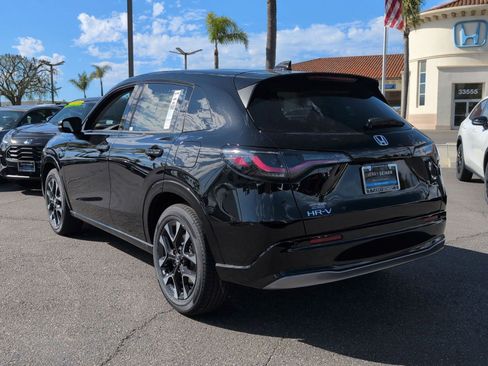New 2026 Honda HR-V EX-L image 3