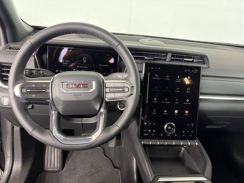 Certified 2026 GMC Terrain Elevation w/ Elevation Premium Package image 3