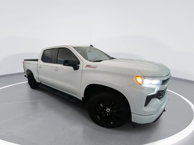 Used 2023 Chevrolet Silverado 1500 RST w/ Z71 Off-Road Package AWD/4WD image 1