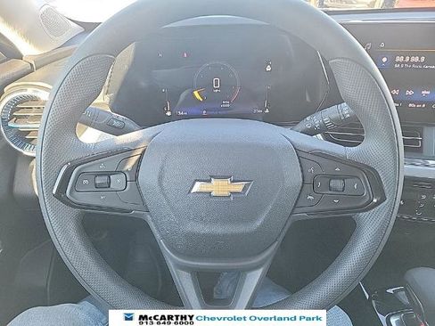 New 2026 Chevrolet Trax LT w/ LPO, Blackout Package image 21