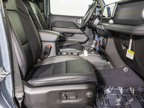 New 2026 Jeep Gladiator Sport AWD/4WD image 43