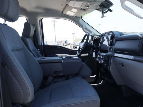 Used 2025 Ford F150 XLT w/ Equipment Group 301A Standard AWD/4WD image 16
