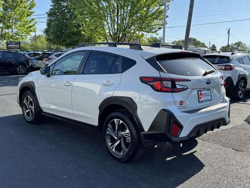 Used 2024 Subaru Crosstrek 2.0i Premium AWD/4WD image 4