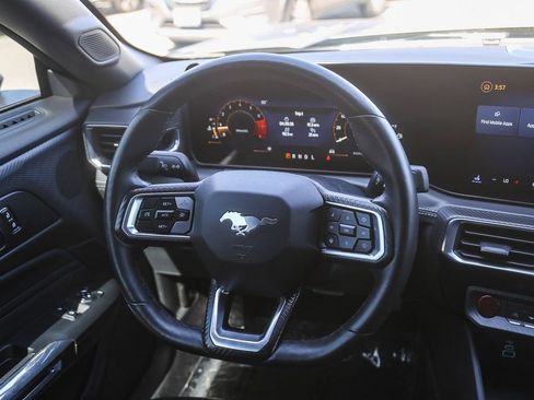 Used 2025 Ford Mustang Premium RWD image 13
