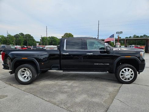 Used 2020 GMC Sierra 3500 Denali w/ Denali Ultimate Package AWD/4WD image 7