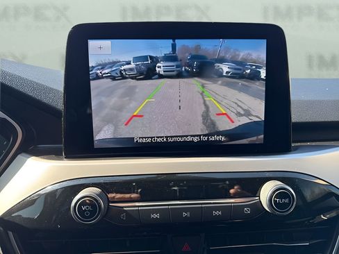 Used 2020 Ford Escape SEL image 21