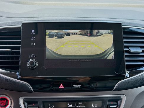 Used 2021 Honda Pilot Special Edition image 13