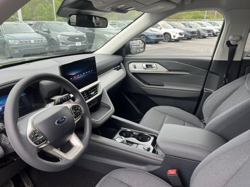 New 2026 Ford Explorer Active AWD/4WD image 11