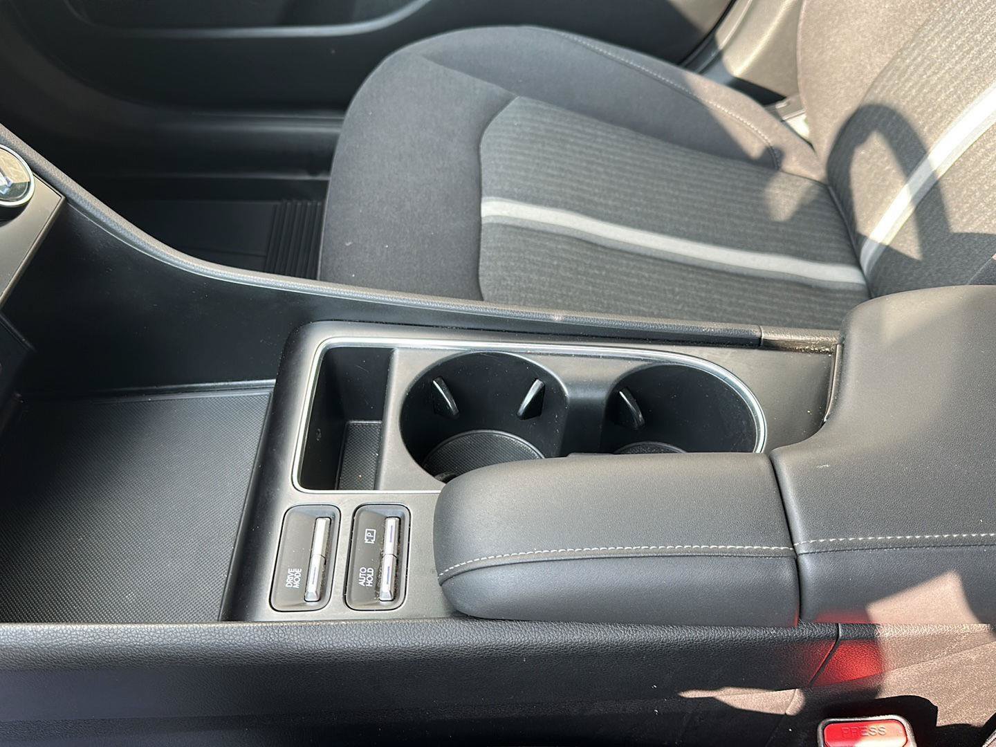 Used 2025 Hyundai Sonata SEL FWD image 16
