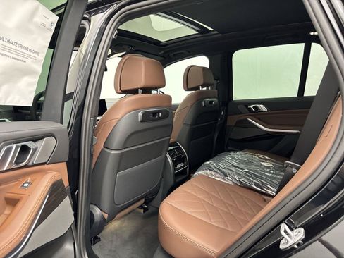 New 2026 BMW X5 xDrive40i w/ M Sport Package AWD/4WD image 29