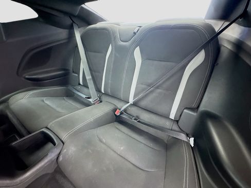 Used 2020 Chevrolet Camaro LT RWD image 15