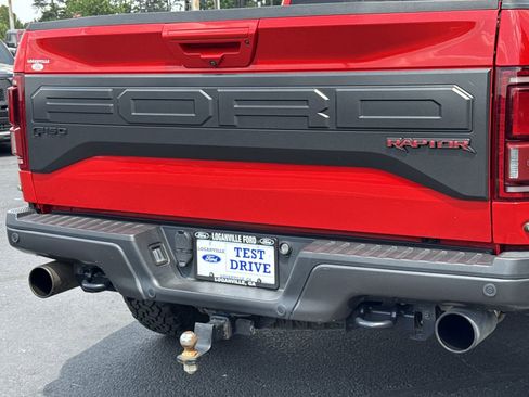 Used 2018 Ford F150 Raptor w/ Equipment Group 802A Luxury AWD/4WD image 34