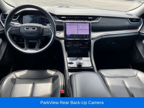 Used 2023 Jeep Grand Cherokee Limited AWD/4WD image 5