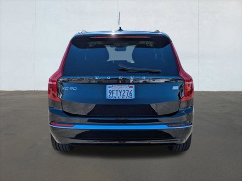 Used 2023 Volvo XC90 T8 Ultimate image 4